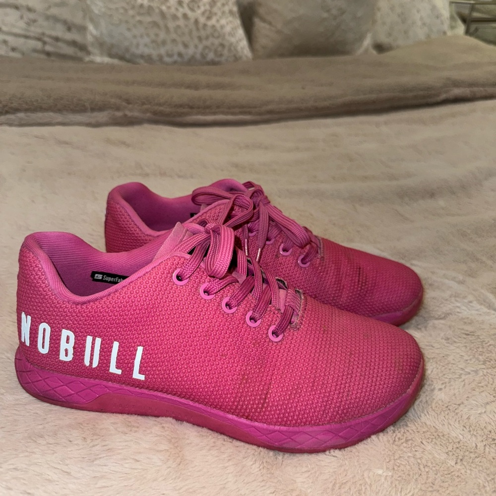 NOBULL Pink Athletic Shoes with Breathable Mesh and Monochromatic Design